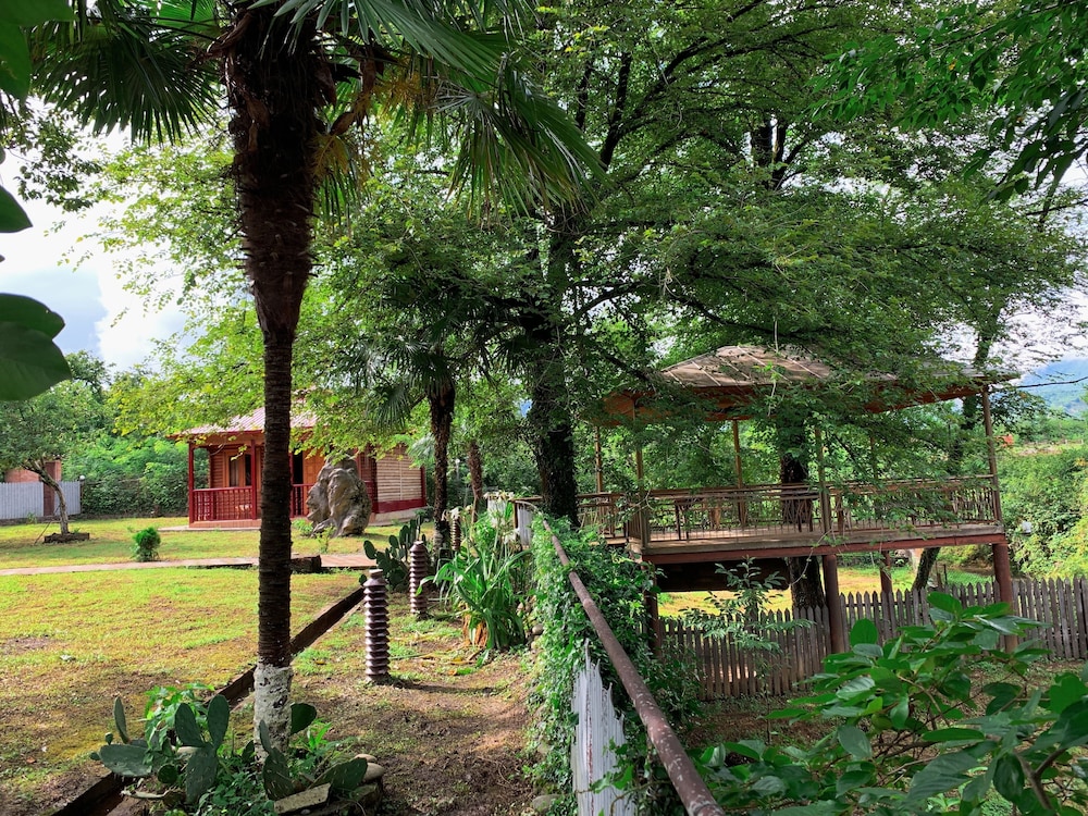Matua guest house