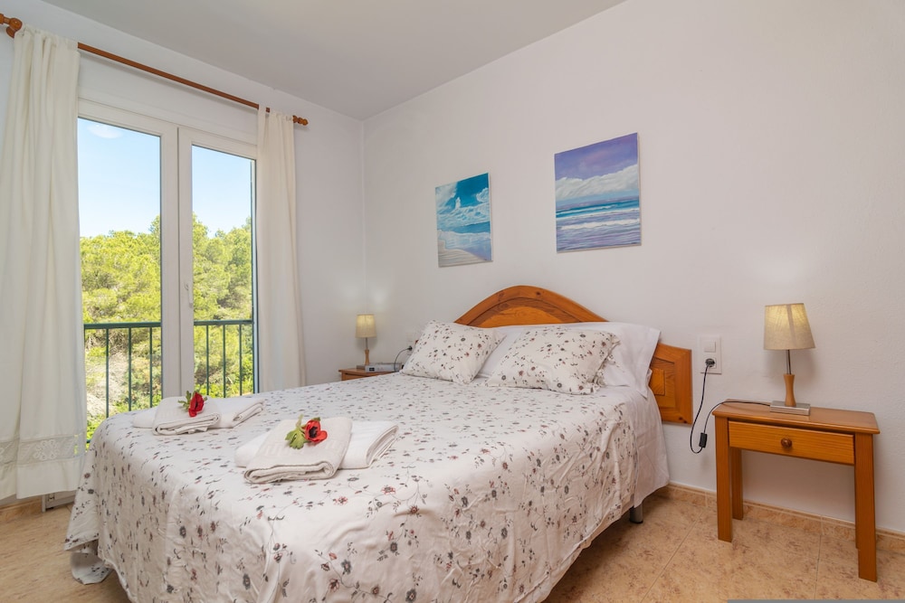 Filippi in Son Parc With 3 Bedrooms and 2 Bathrooms view 4