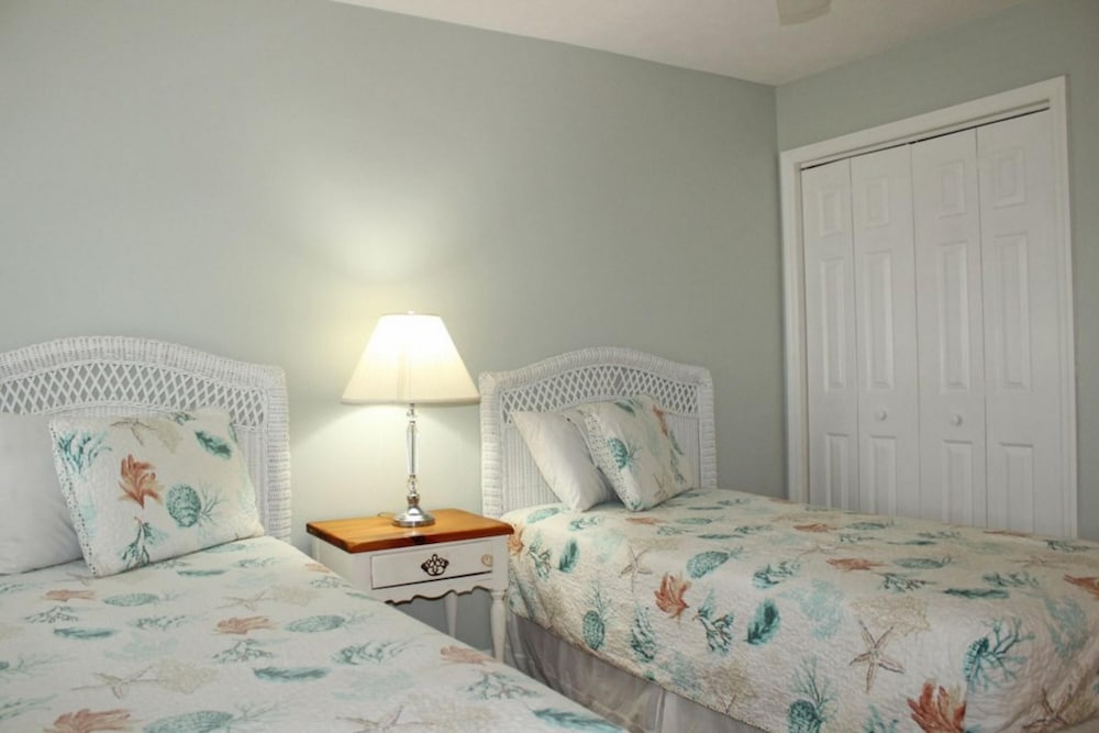 River Oaks by Palmetto Vacations