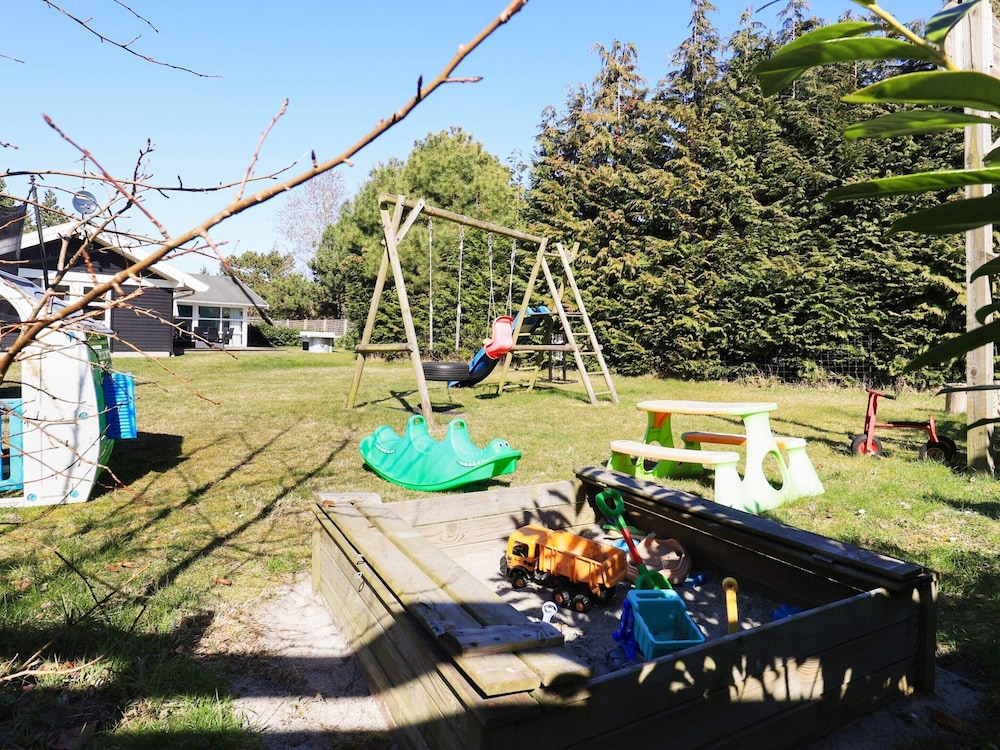 4 Star Holiday Home in Vaeggerlose