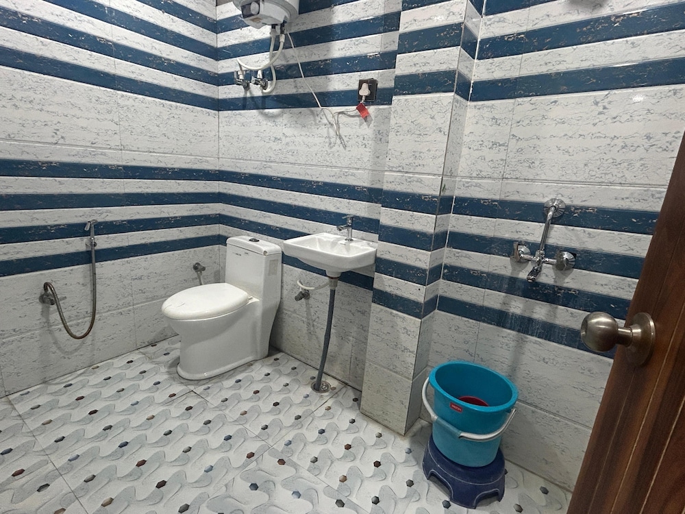 Hotel Shri Dauji Maharaj Palace