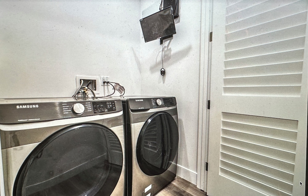 Modern HomeStay