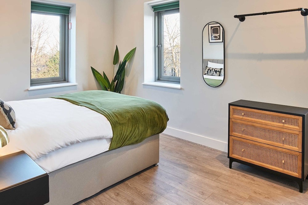 Host Stay Mariposa Waterloo