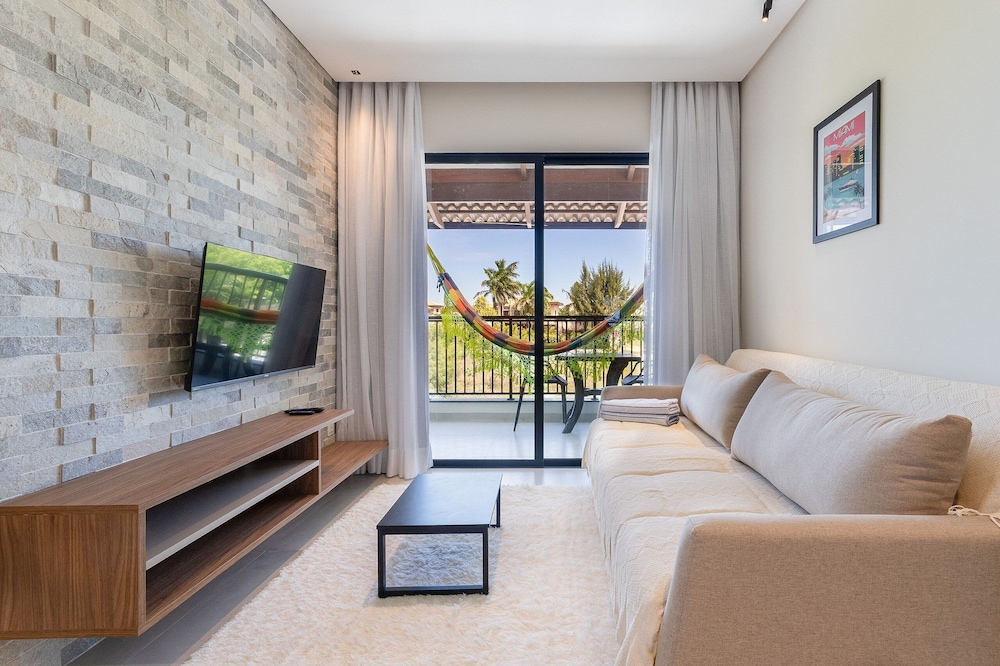 Miami House Cumbuco by Carpediem