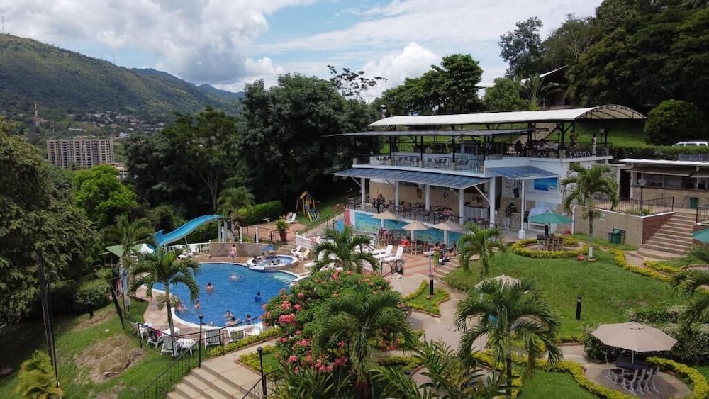 Villeta Resort Hotel