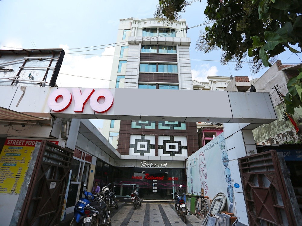 OYO 4312 Hotel Park Street