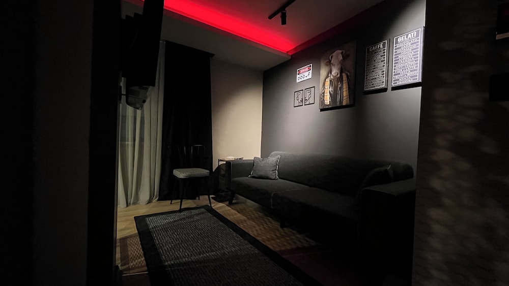 Thalia Suites Hotel