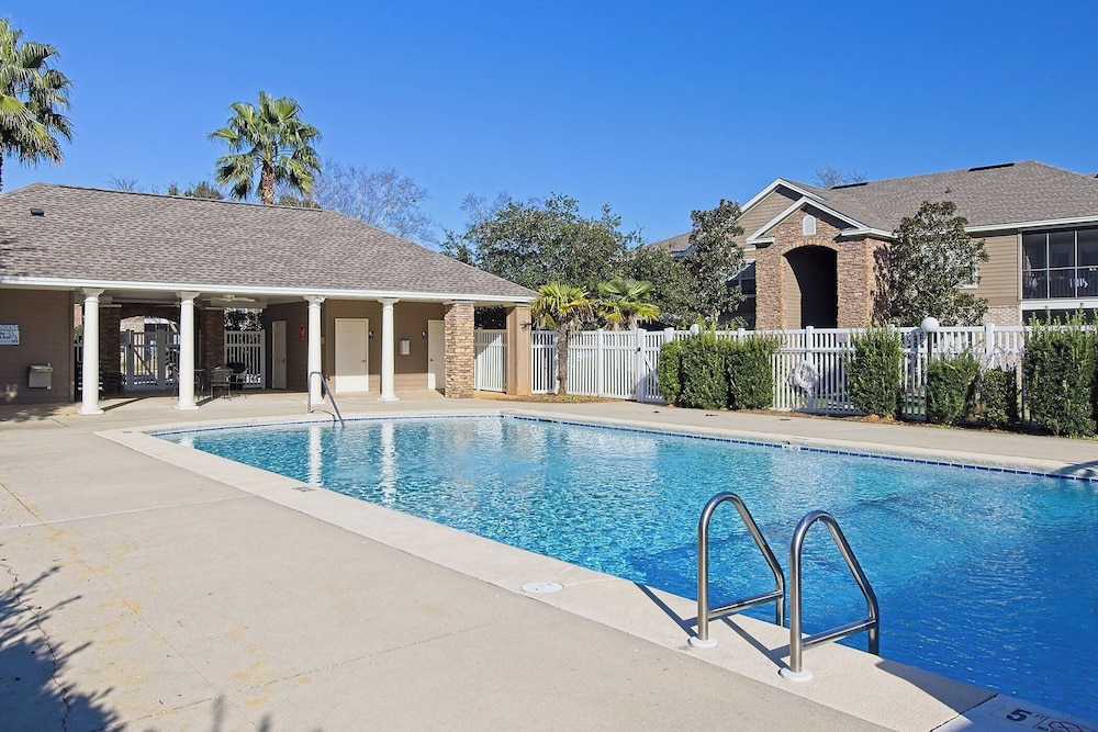 Park Avenue 214 by Southern Vacation Rentals