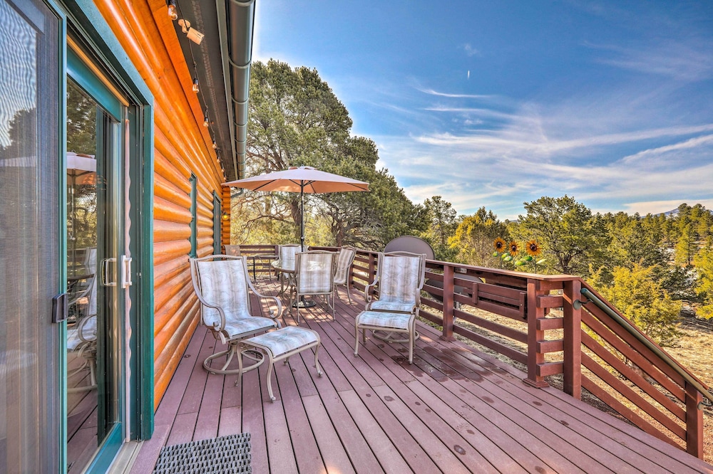 Quaint Williams Cabin Near Grand Canyon view 5