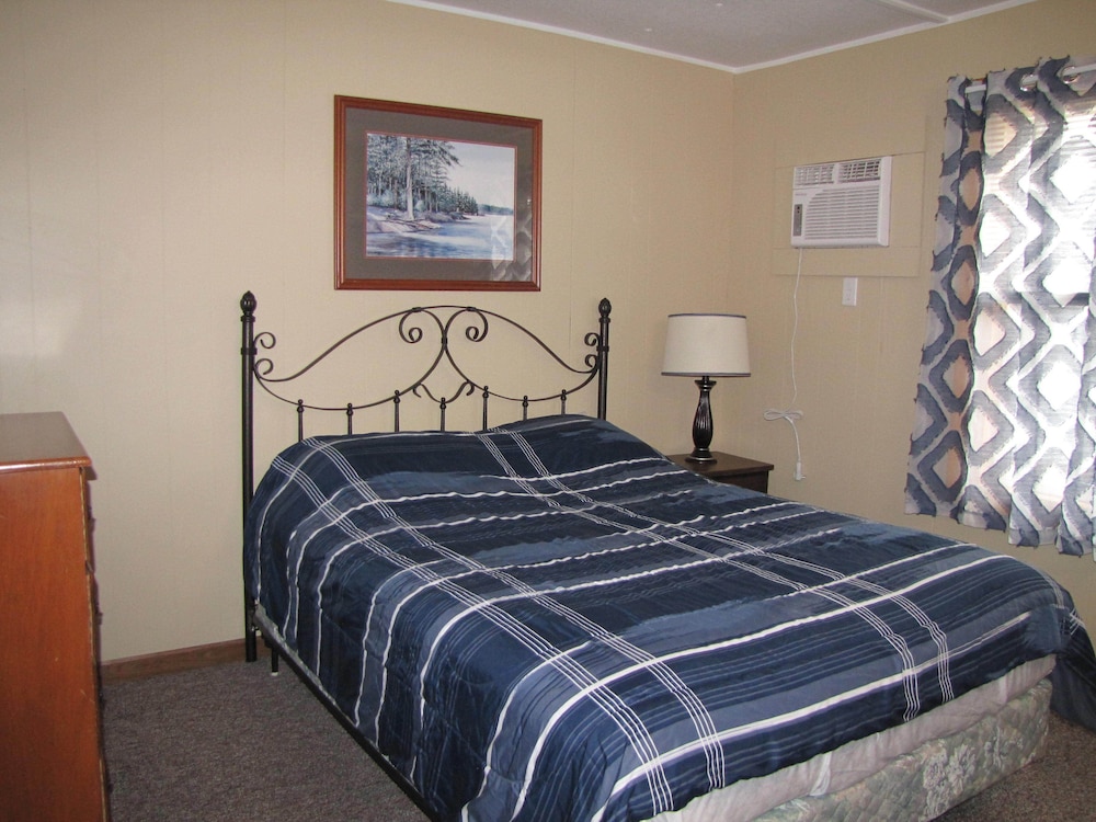 Lake Wisconsin Resort