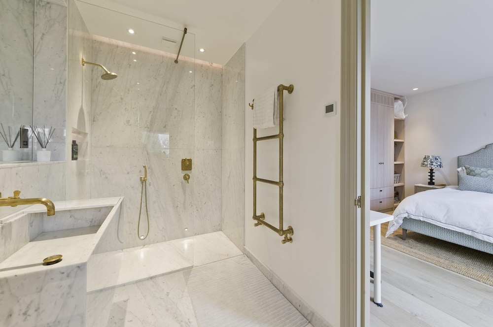 Beautiful 5 Bed House Fulham