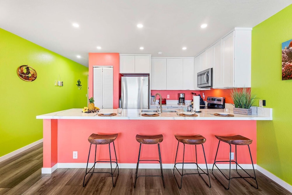 Concierge Included - Ground Floor With Ocean Views - Vrkcv