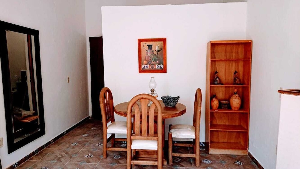 Hotel Metepec suites - Image 1