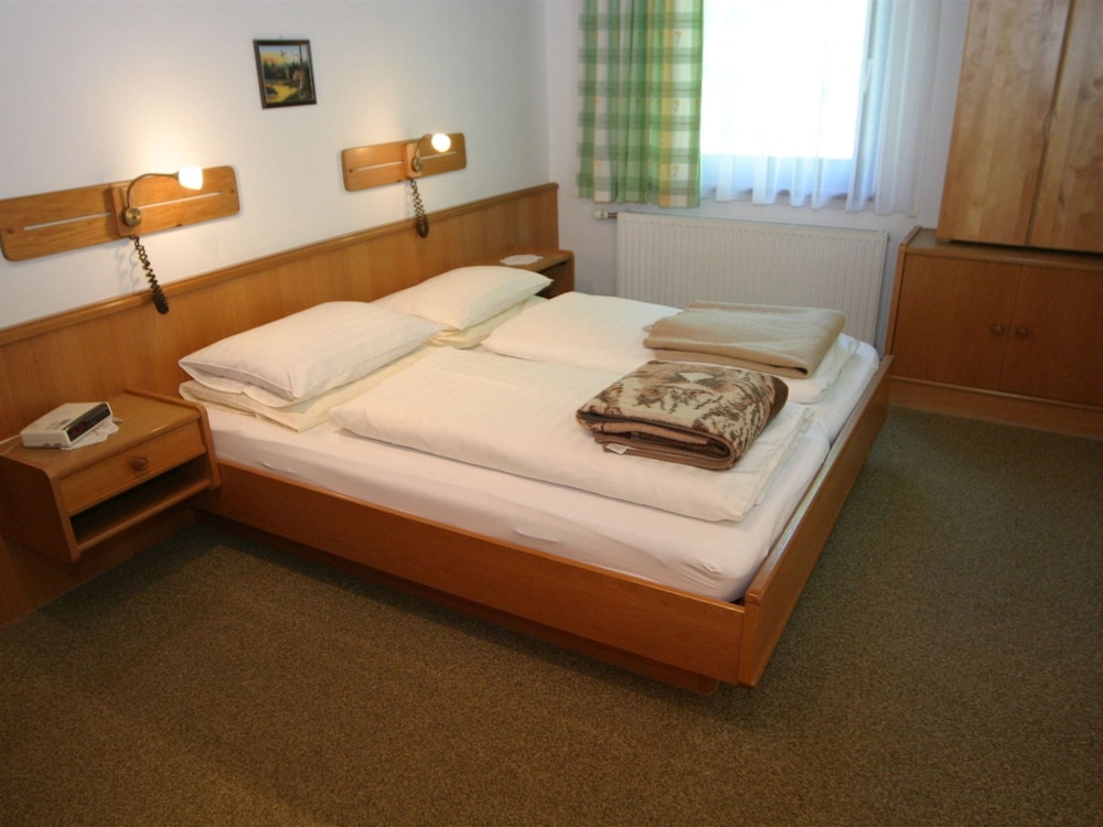Cozy Apartment near Ski Area in Bad Kleinkirchheim