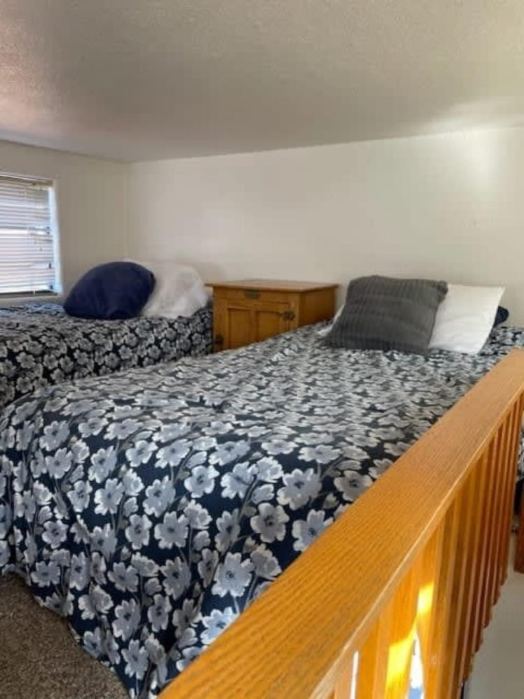 Ocean Front Cabin 16 Jacuzzi Incredible Views