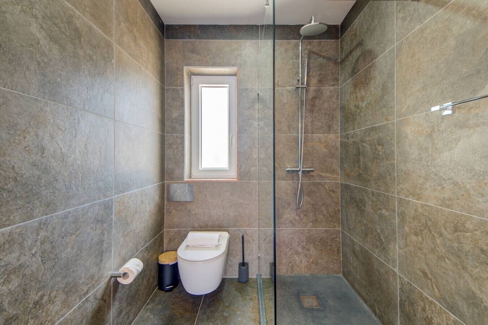 Stylish Gozo Penthouse Spacious and Quiet Terrace