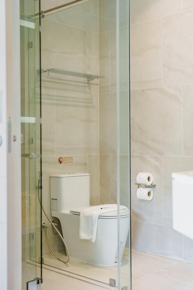 Wyndham Gardens Elegant Studio, Forrest View 2228