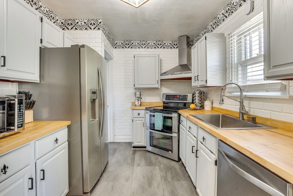 Walk to Main St - Grand Junction Home w/ Gazebo!