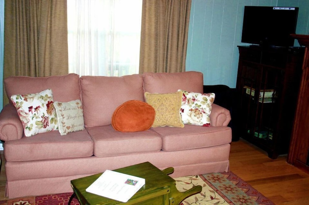 The B&B's of Monarc Ranch