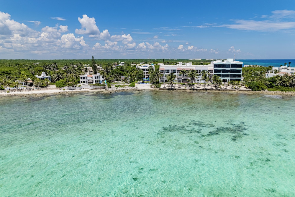 VILLA BELLAMAR AKUMAL
