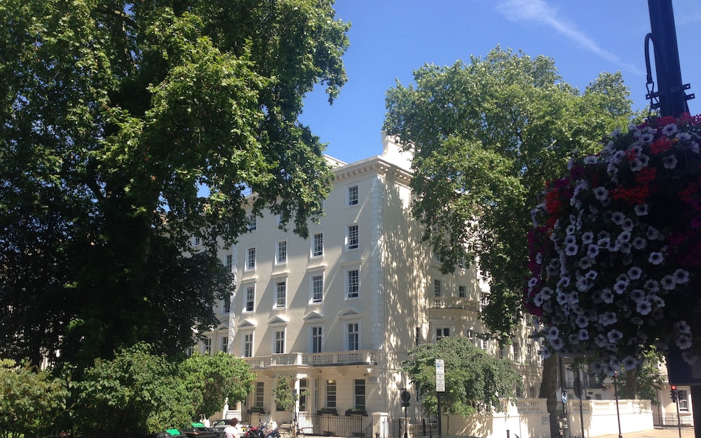 Holland House - Hostel