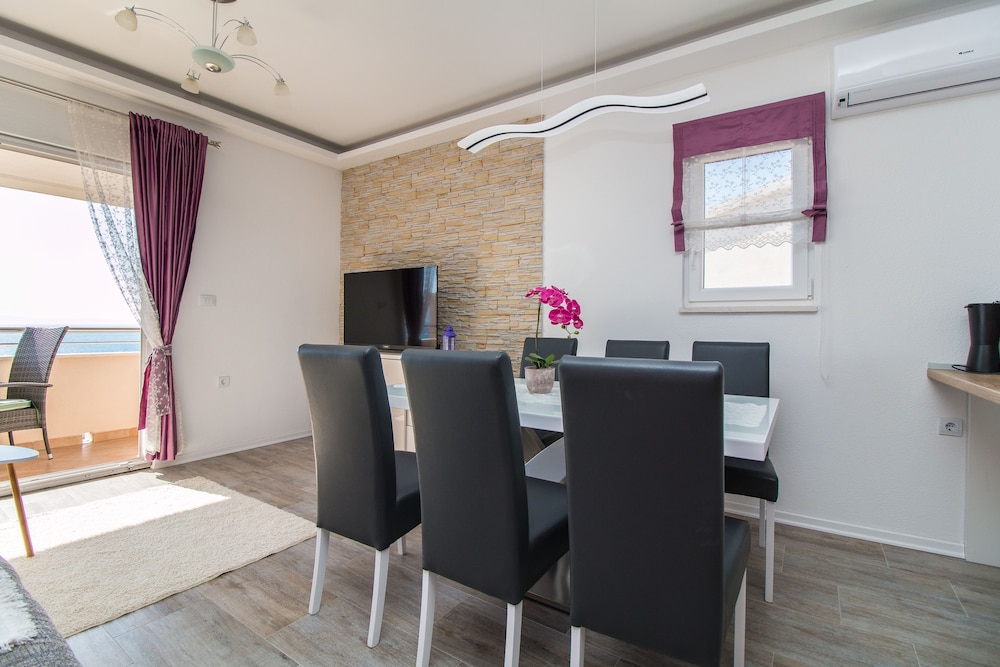 Apartments Rakuljic