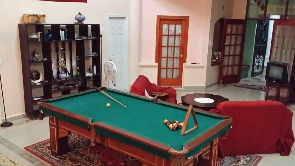 Mansion Giahn Inn