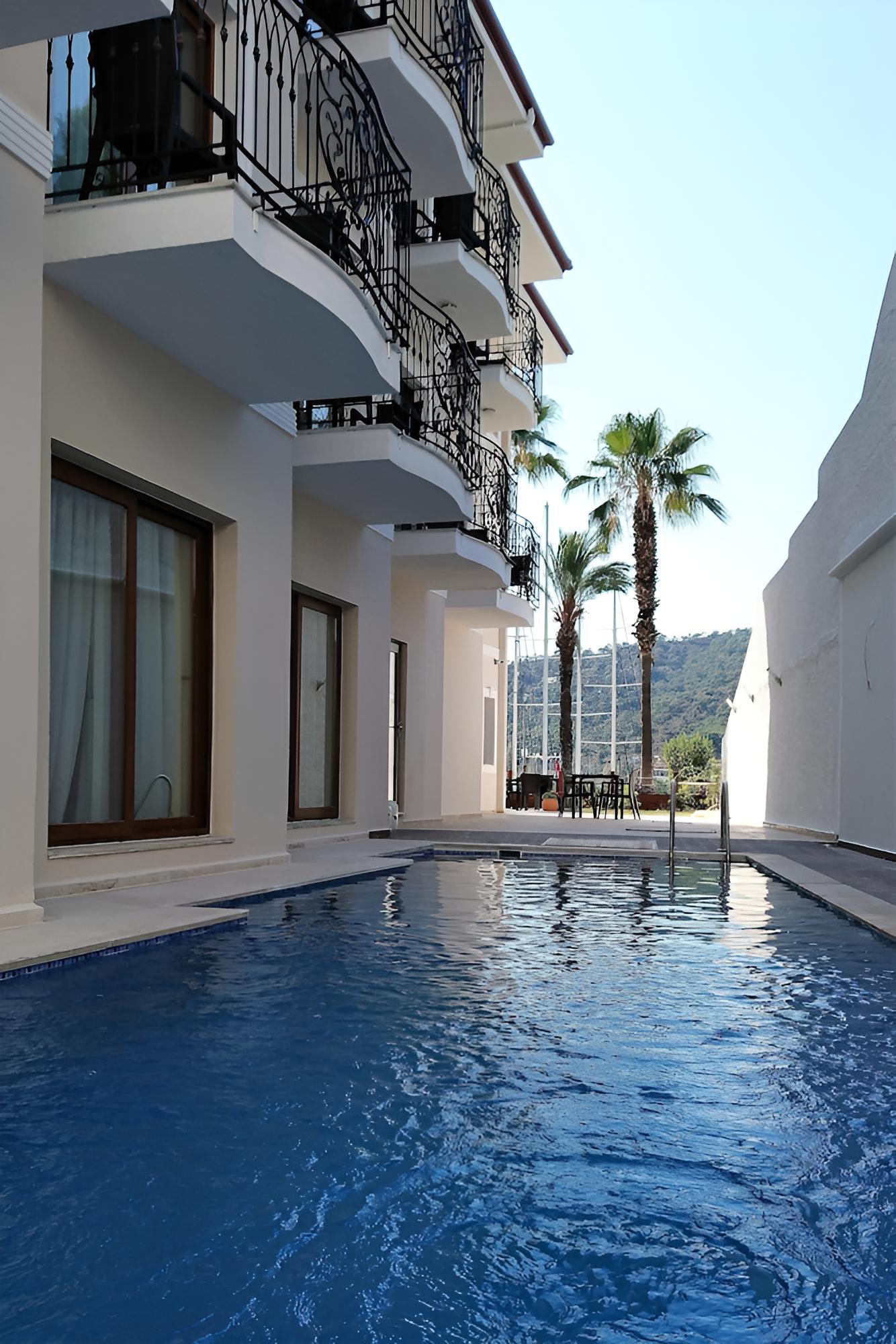 Q&S Cennet Life Hotel