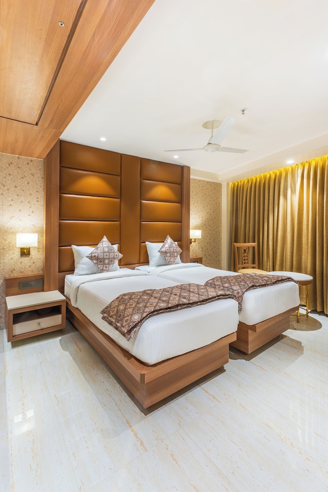 Hotel Supreme Comforts - Mumbai Airport