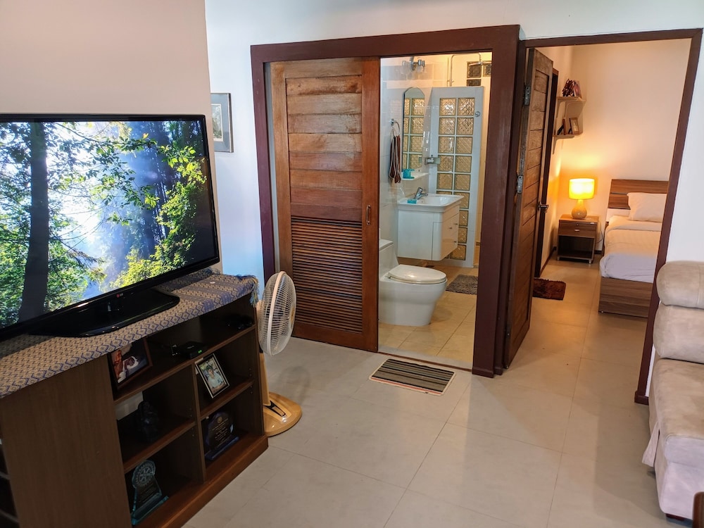 Peaceful 1 BR home in private residence view 4
