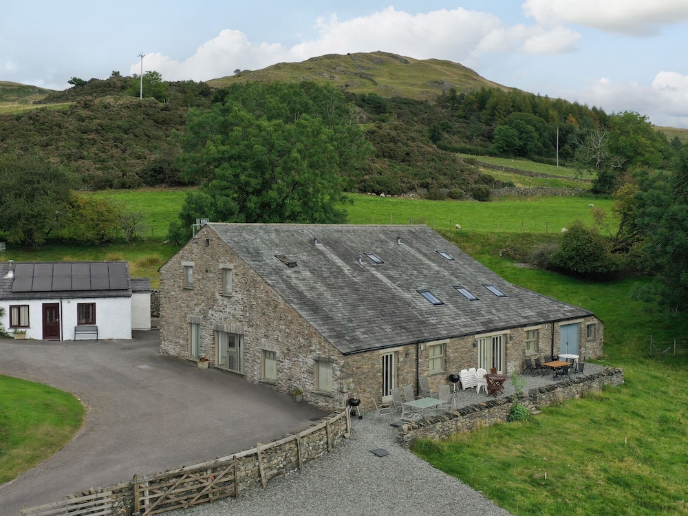 Kendal Vacations - Ghyll Bank Cow Shed - Property Image 5