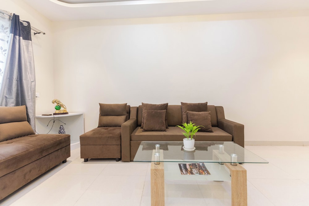 Indigo Studio by Jadecaps Nr. DLF IT Park