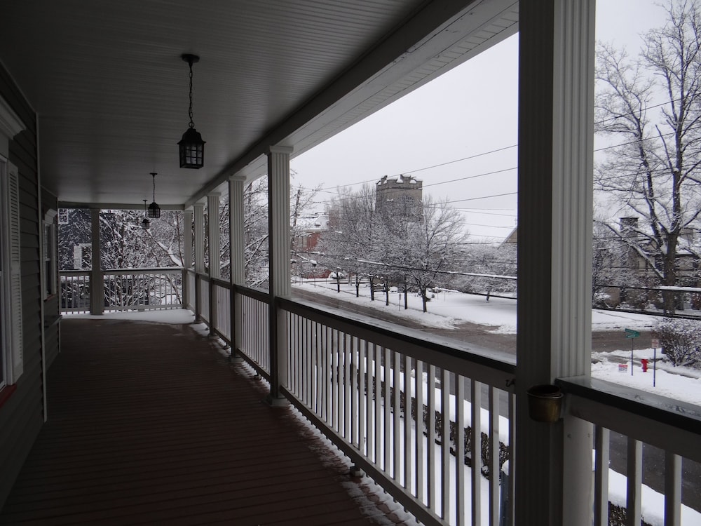 Edelweiss Lodge