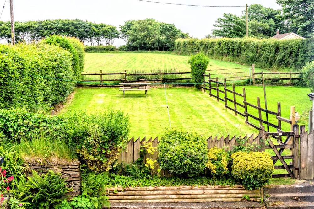 Haycombe Farm Cottage
