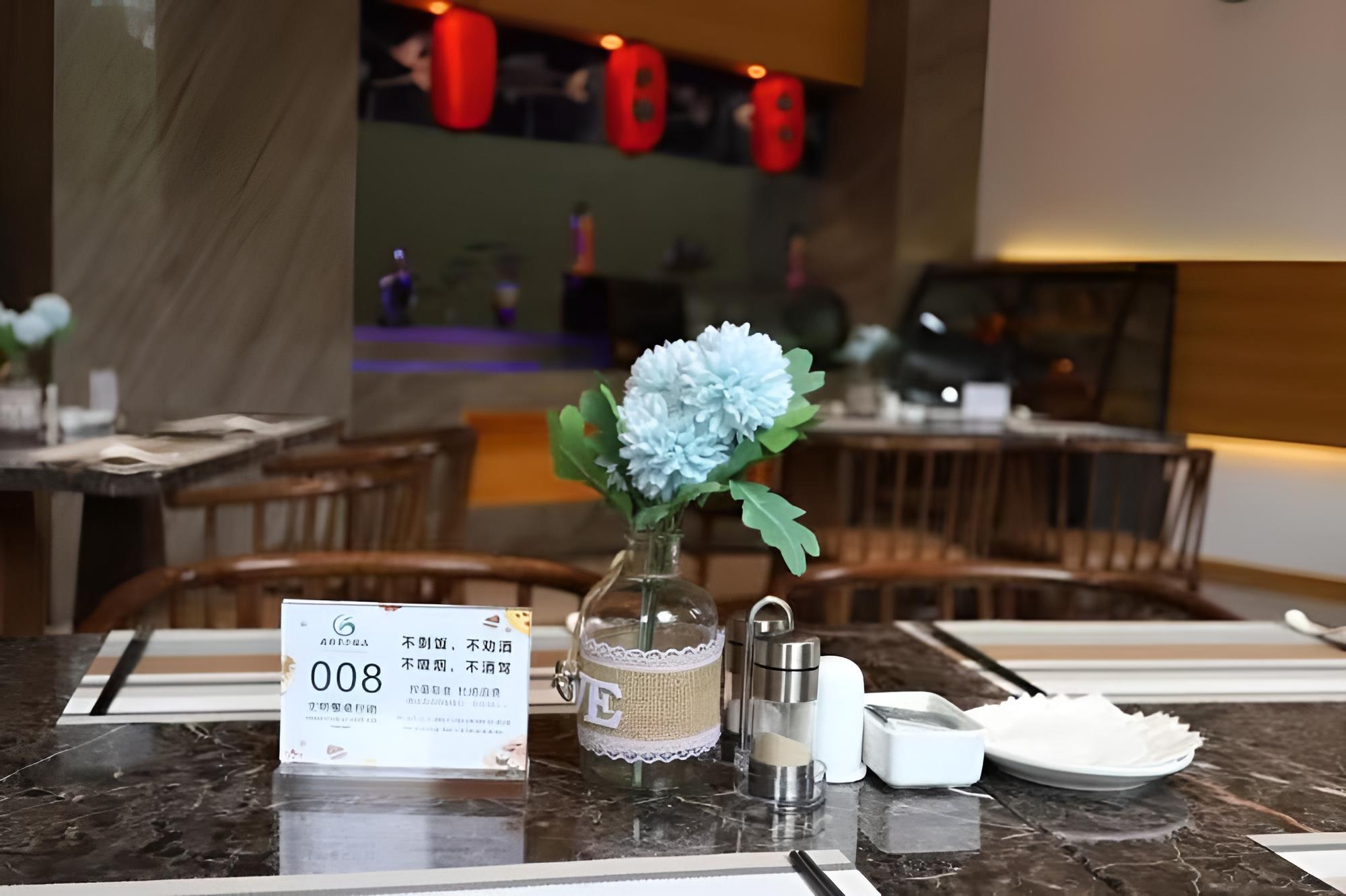 JunY Oriental Hotel view 3