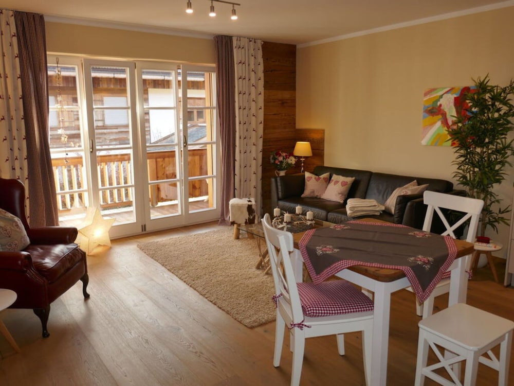 Bodenschneid Suites \"wallbergblick\" view 2
