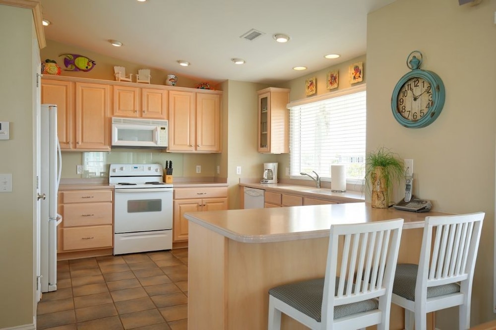 Daydreamin' - 4 Br Home