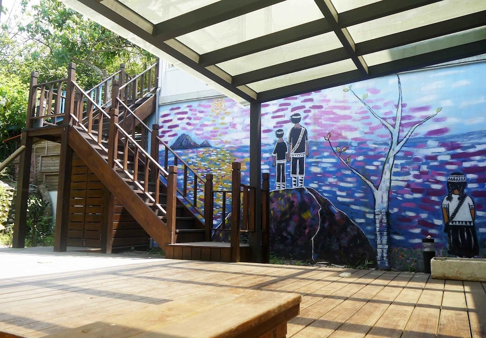Loha Family Beachside Homestay