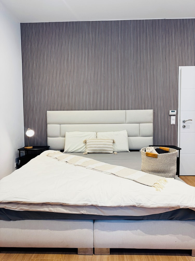 Comfy 1BR Apt Near Praterstern
