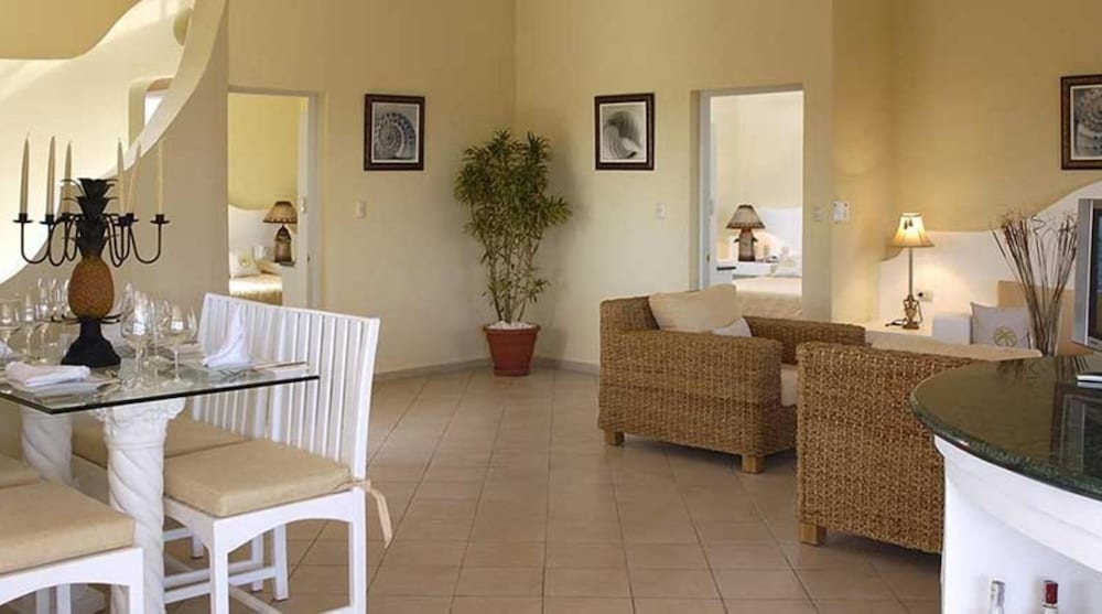 Lifestyle Crown Residence Suites - All Inclusive - Property Image 31