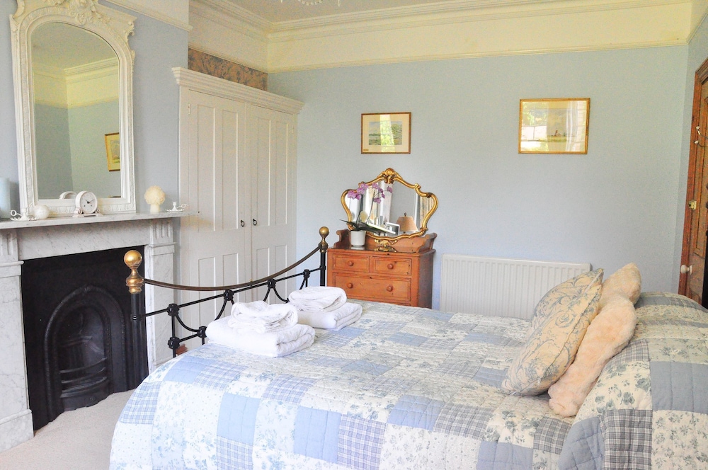Newton Abbot Vacations - Oaklands Bed Breakfast - BB - Property Image 14