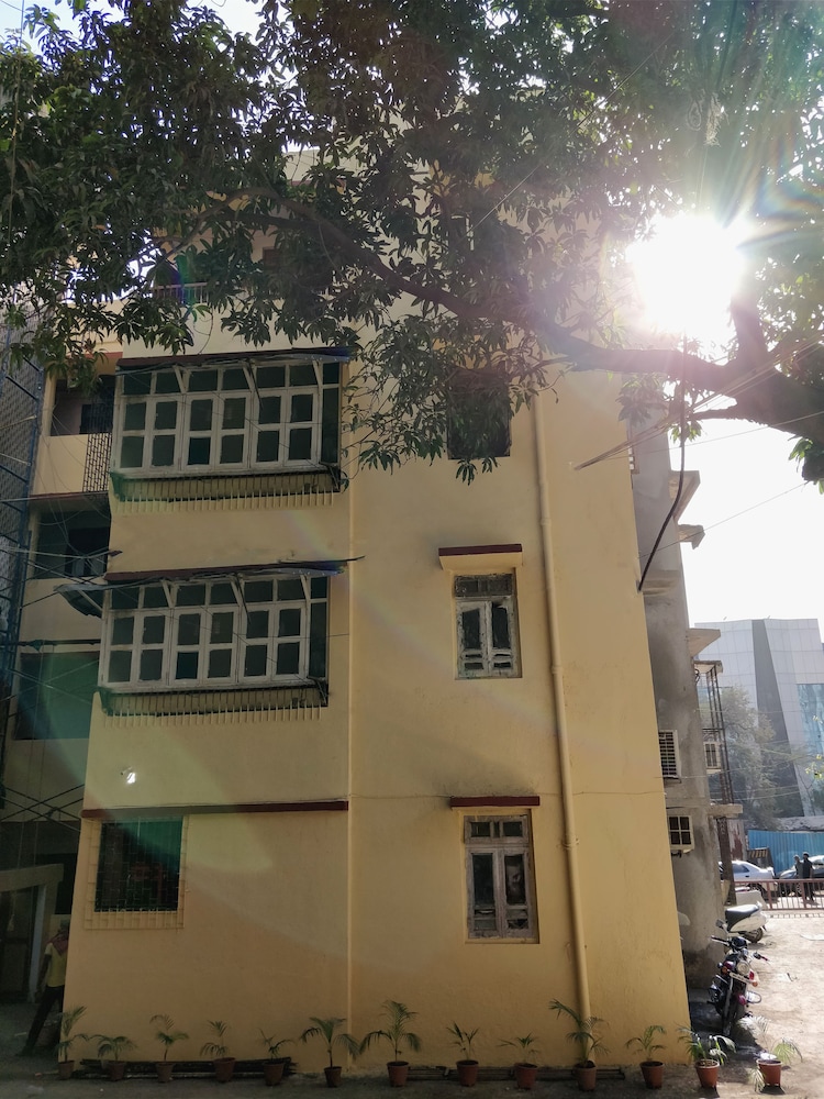 Mumbai Backpackers