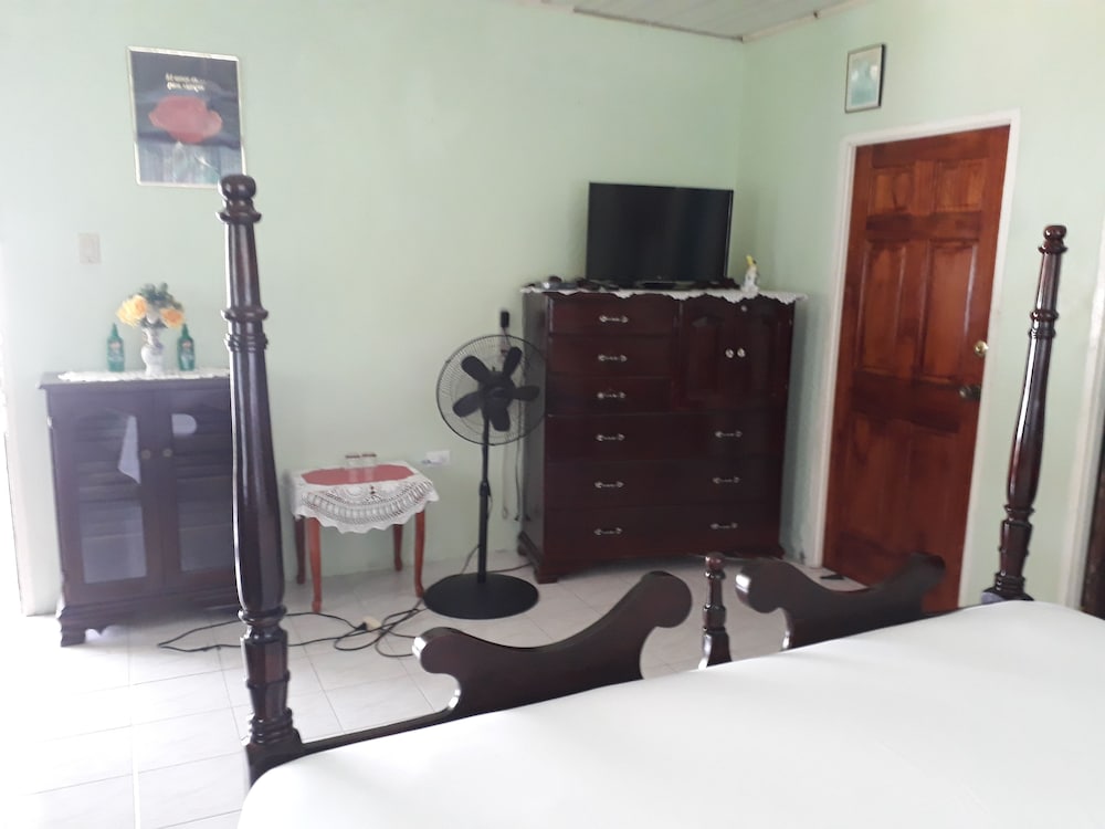 Suzette's Homestay view 3