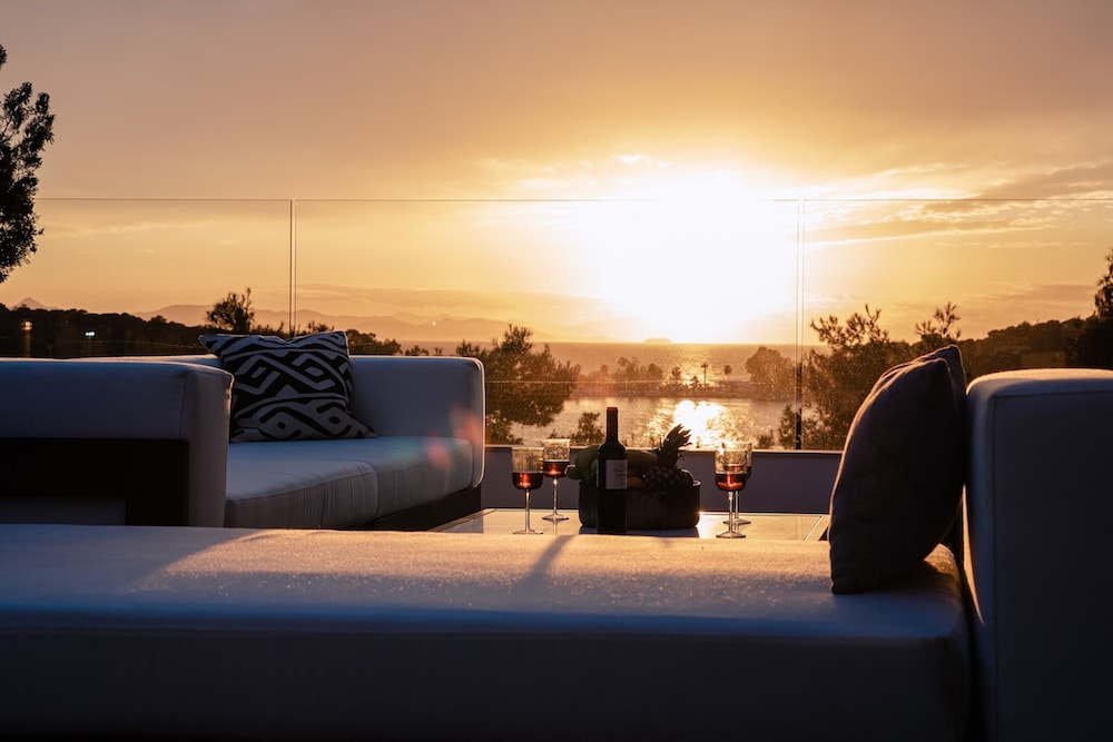 South Blue Luxury Penthouse