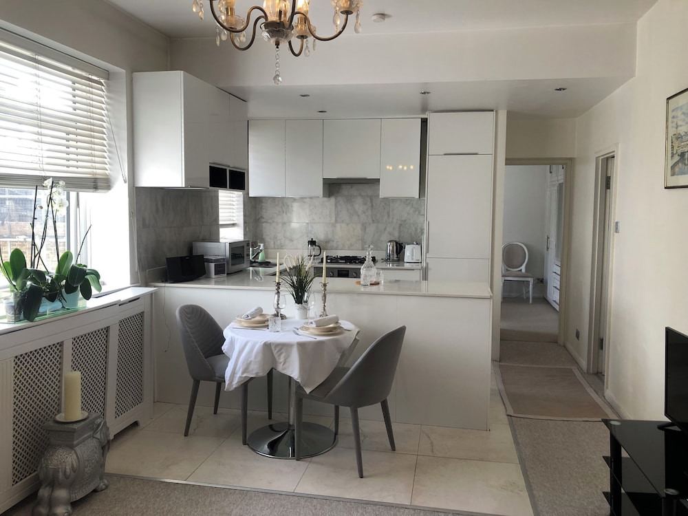 Londoncity / Freep / 1DB / En-suite/ Wifi