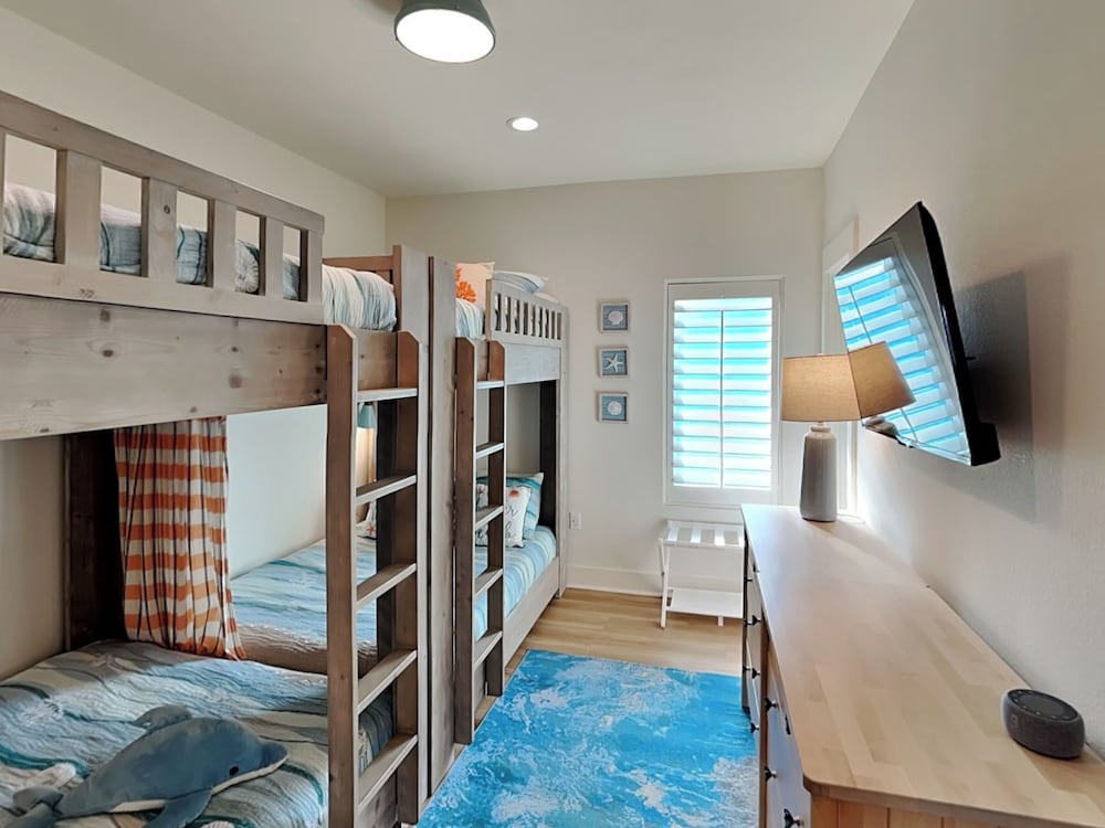 Glory Daze by Silver Sands Vacation Rentals