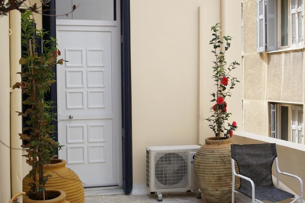 Metis Athens Suites
