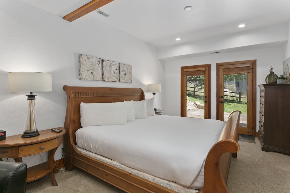 Solamere Drive Home at Deer Valley Resort - 6 Bedroom Home with Hot Tub #3220 6 Home