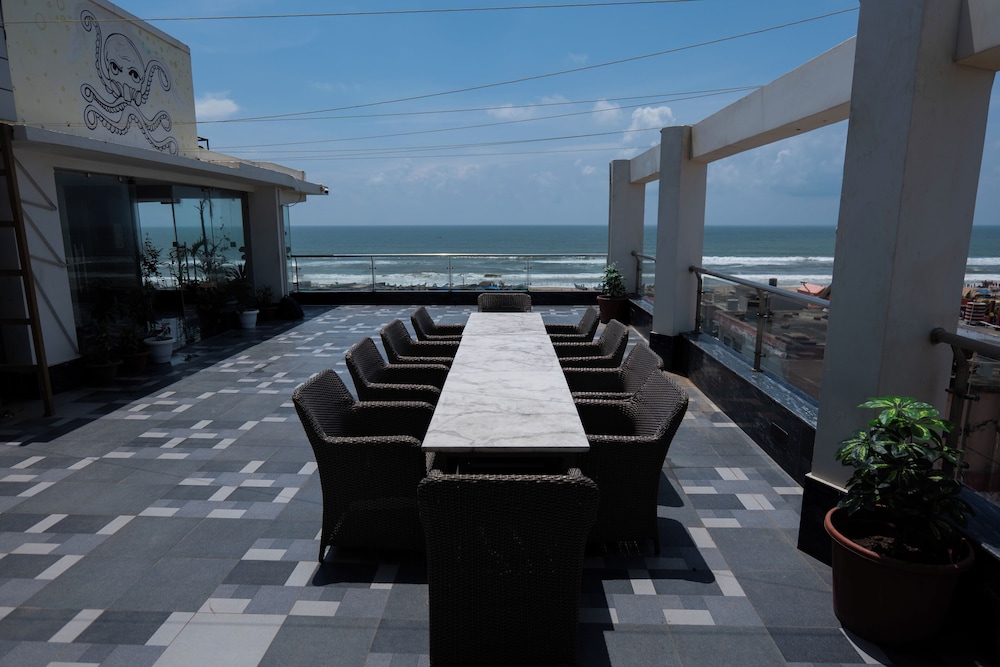Pipul Ocean View Resort