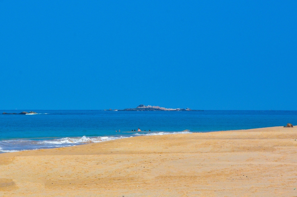 villa ocean sunset